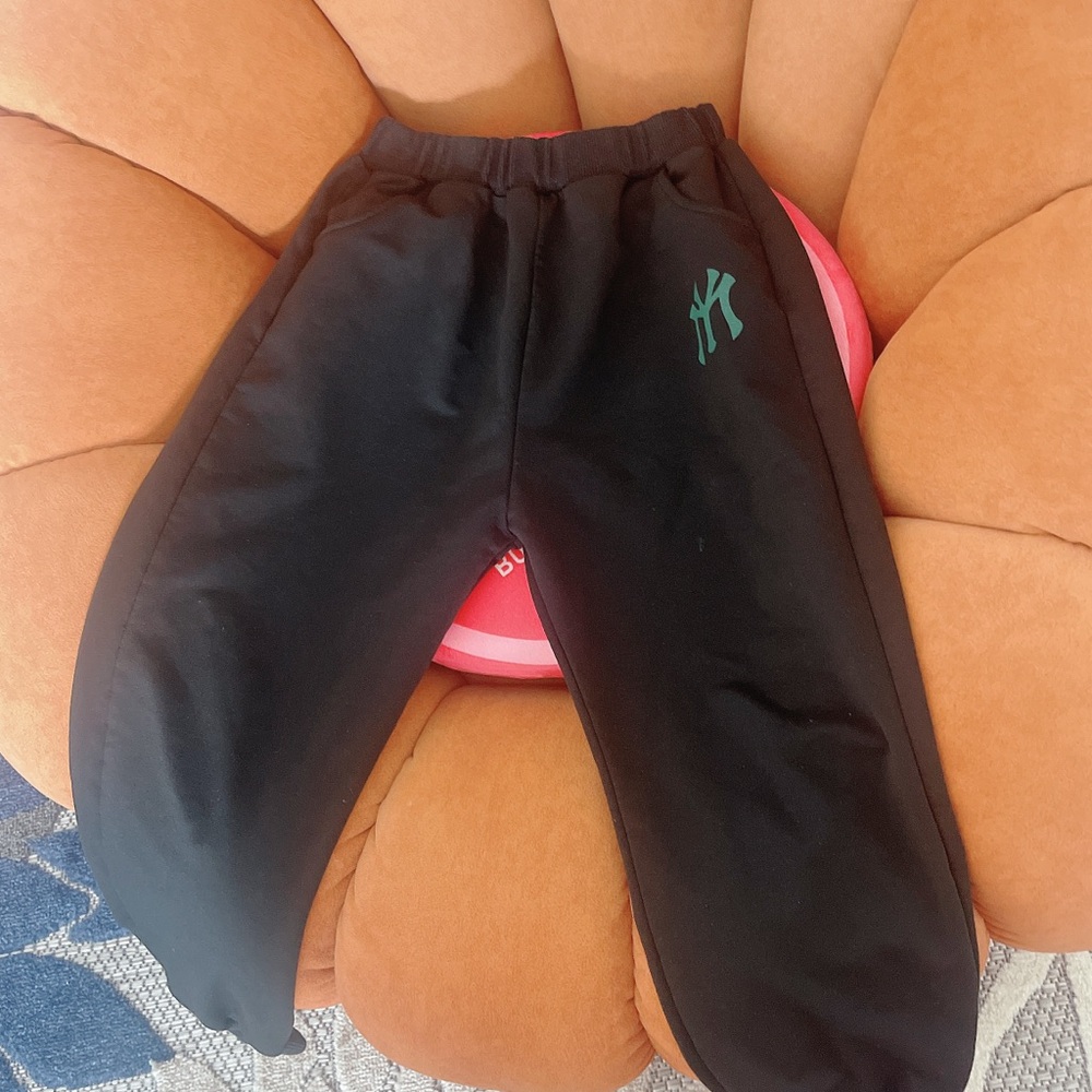 Boys suit used but excellent condition